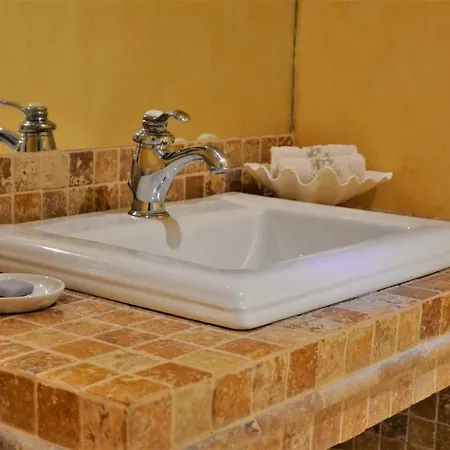 Aurlie Sea View, 600m To And Shops Villa *